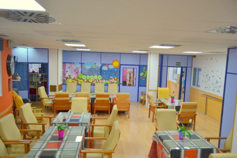 sala-de-estar-comedor-la-zubia