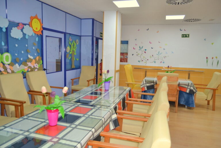 sala-de-estar-comedor-la-zubia5